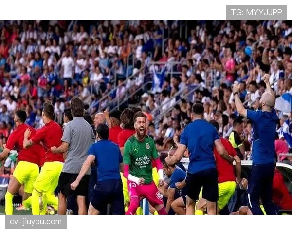 皇家贝蒂斯3-2逆转赫罗纳，客场完成逆袭好戏